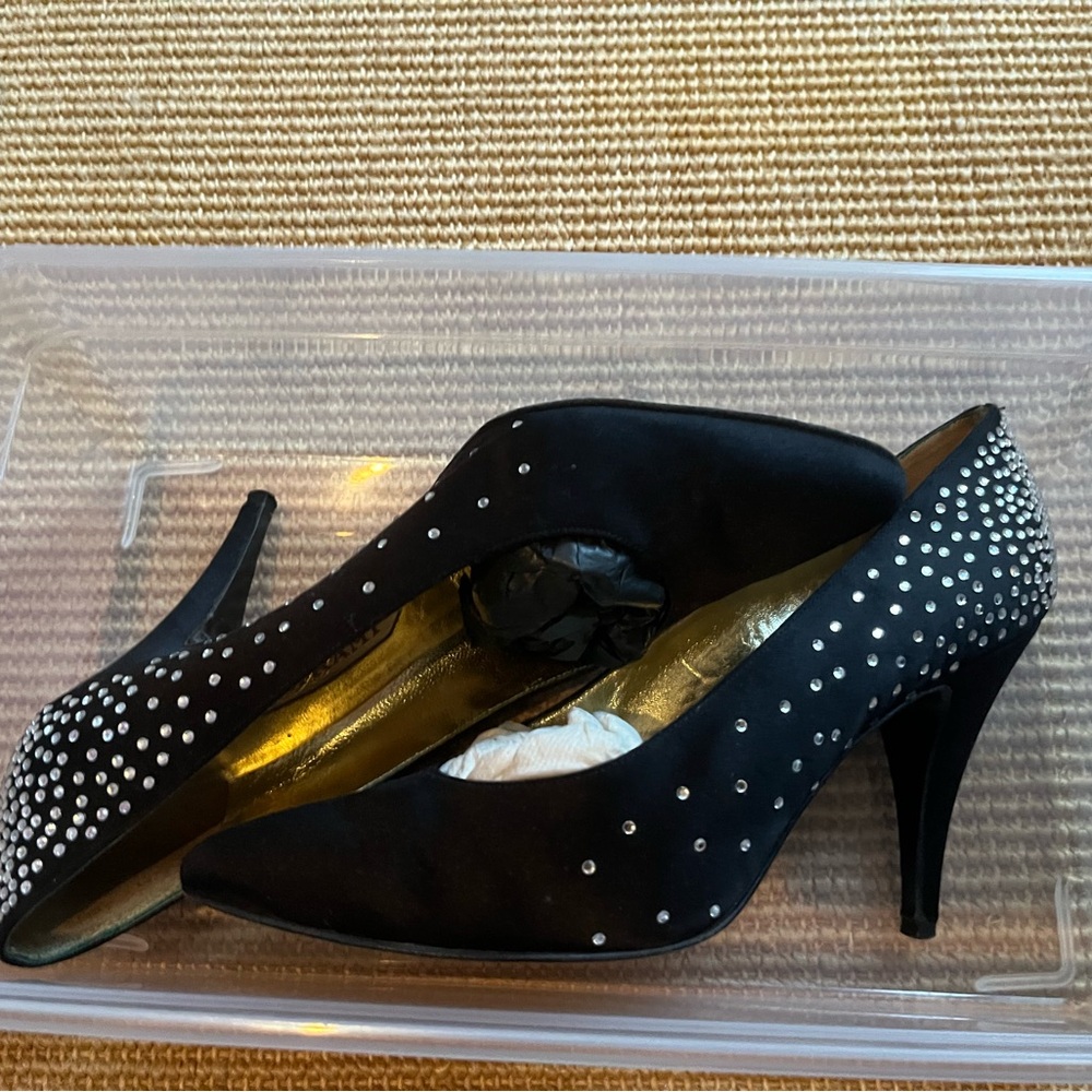 Beltrami stiletto Heels w/Rhinestone Detailing (vintage)